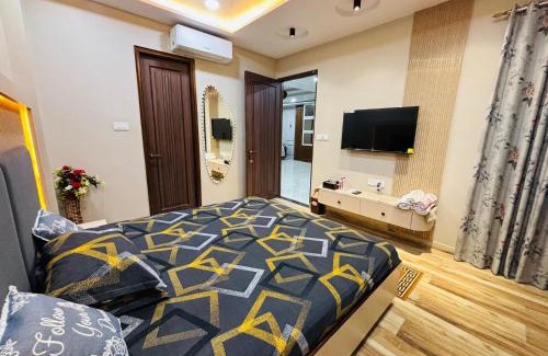 Mahmoorganj Casa | Deeha - A Luxe Stay