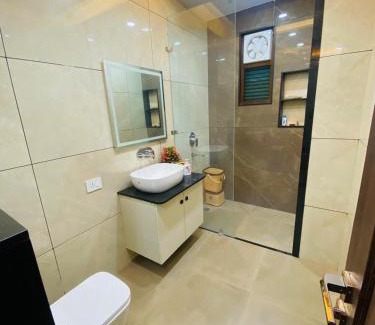 Mahmoorganj Casa | Deeha - A Luxe Stay