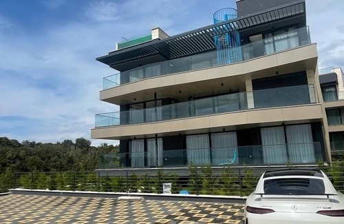 Kozino Apartamento | Deen Deluxe Penthouse with infinity pool
