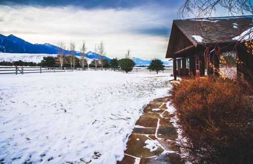 Livingston Casa | Deep Creek Bench · Luxury Vacation Home, views and wildlife!