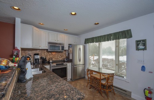 McHenry Casa | Deep Creek Village #29