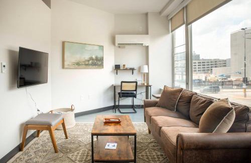 Westown Apartamento | Deer District Studio Apt JC2 - One Block from Fiserv and Baird
