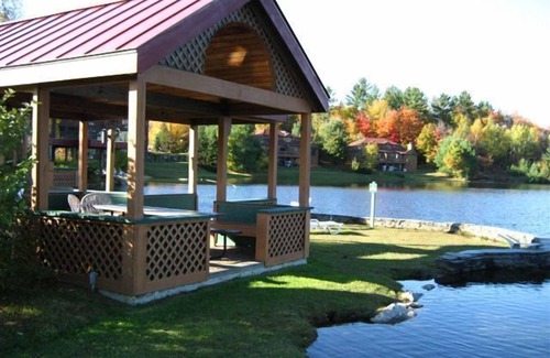 North Woodstock Condominio | Deer Park / Loon Mtn On River, Gran Loc. Cerca de ClubHouse, 2nd Flr End