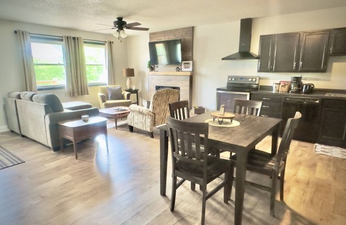 Sunrise Beach Casa | Deer Ridge Duplex - Beautiful Lake View with Shared Dock!