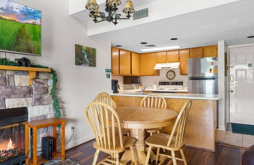 Gatlinburg - Pigeon Forge Condominio | Deer Ridge Mountain Resort by JMR