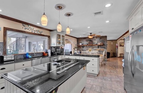 Kresgeville Casa | Deer Run Retreat W/ Indoor Pool & Hot Tub