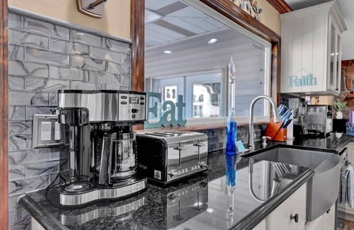 Kresgeville Casa | Deer Run Retreat W/ Indoor Pool & Hot Tub