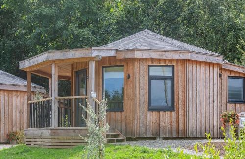 St George Casa | Deer's Leap - Uk50121