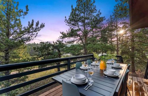 Florissant Casa | Deerfield Cabin Sauna Stargazing Wildlife Retreat