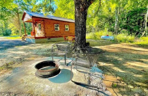 Hillsboro Casa | Deerpath Cabin