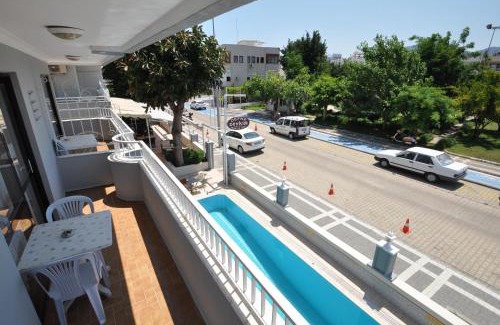 Marmaris City Center Apartamento | Defne & Zevkim Hotel