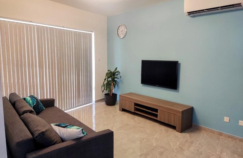 Naxxar Apartamento | Deggies Apartments - spacious, modern apartment!