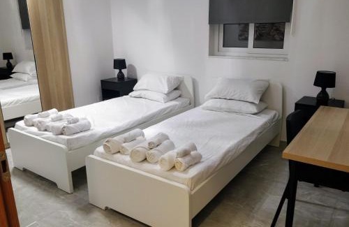 Naxxar Apartamento | Deggies Apartments - spacious, modern apartment!
