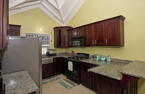 Ocho Rios Casa | DeJean