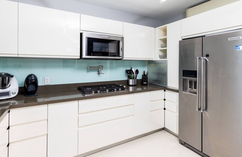 Flamingos Condominio | Del Canto PH 10D by Kivoya