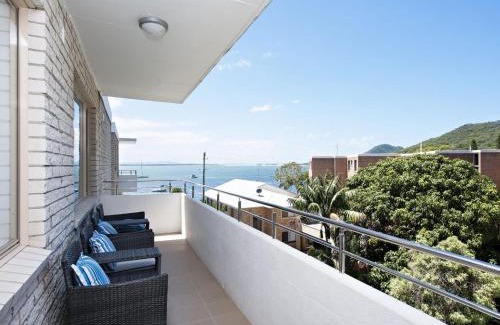 Shoal Bay Apartamento | Del Rae Unit 18 25 Shoal Bay Road