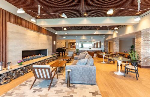Traverse City Hotel | Delamar Traverse City