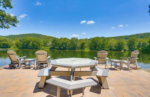 Damascus Casa | Delaware River Access Peaceful Farm Retreat!