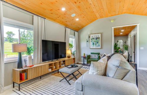 Damascus Casa | Delaware River Access Peaceful Farm Retreat!