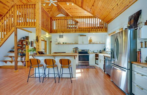 Delaware Cabina | Delaware 'Wooded River Retreat' w/ Views & More