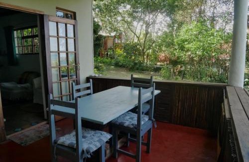 Port St Johns Cabina | Delicious Monster Accommodation