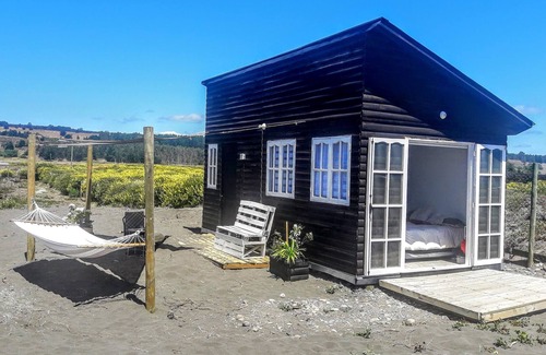 Curepto Cabina | Acogedora Tiny House 2 personas, Primera Línea de playa, apta para mascotas