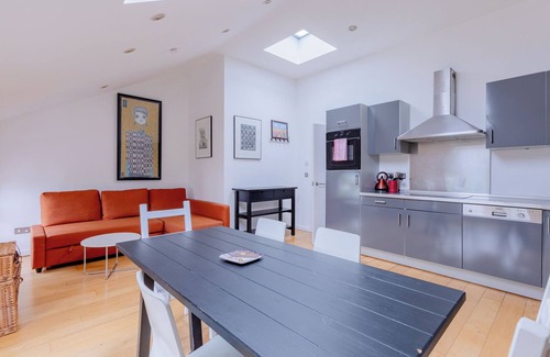 Tollington Apartamento | Delightful 1BD Flat in Upper Holloway, N London