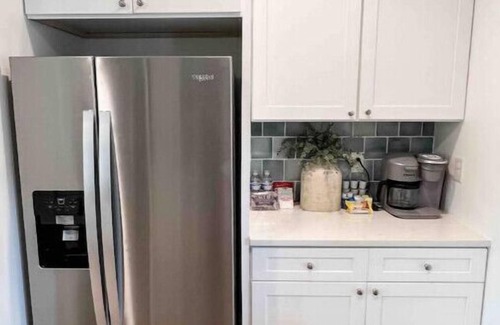 Homewood Condominio | Delightful 2 BR Condo Downtown Homewood