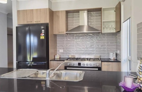 Bardia Casa | Delightful 2-level home in Bardia