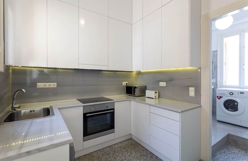 Psirri Apartamento | Precioso apartamento de dos dormitorios / 2 baños en el centro de Atenas. Jardín de techo.
