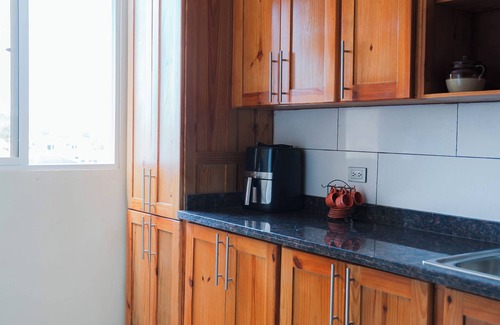 San Cristobal Apartamento | Delightful 3-bedroom apartment with AC in Madre Vieja Sur, Sancristobal
