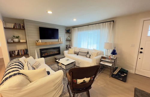 Normandy Park Casa | Delightful 3-bedroom house in Normandy Park