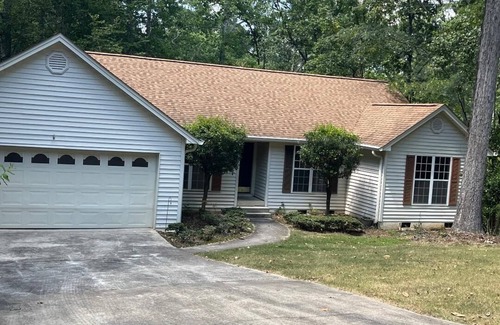 McCormick Casa | Delightful 3-bedroom, 2 bath home in Savannah Lakes Village-McCormick, SC