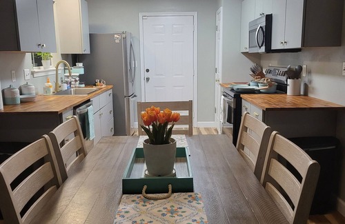 Wright Casa | Delightful 3-bedroom townhome in Emerald Coast ivo beaches, shops, and dining!