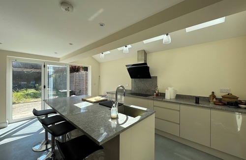 South Bermondsey Apartamento | Delightful 3BD Terrace House, Near London Bridge