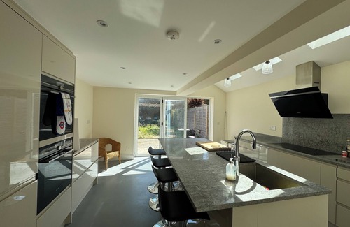 South Bermondsey Apartamento | Delightful 3BD Terrace House, Near London Bridge