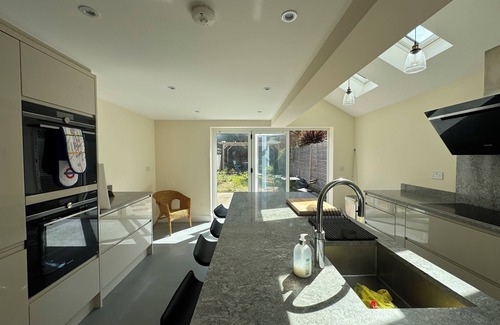 South Bermondsey Apartamento | Delightful 3BD Terrace House, Near London Bridge