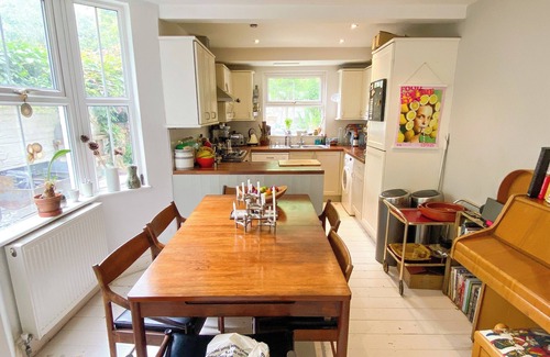 Tollington Casa | Delightful 3BD Home with Garden, North London