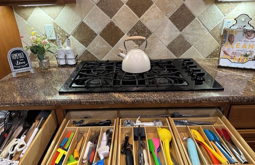 Citrus Heights Casa | Delightful and Beautiful Home and Garden