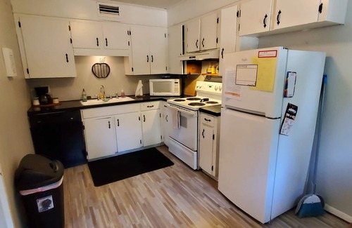 West Monroe Apartamento | Delightful and homey - Fantastic 2br/1ba Apartment