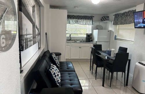 Delray Beach Apartamento | Delightful apartment with AC in sunny Delray Beach