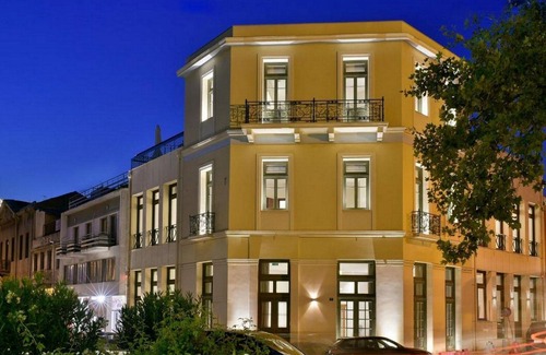 Thissio Villa | Delightful Athens Villa | 1 Bedroom | Villa Toshiro | Thissio View | Platia Agion Asomaton