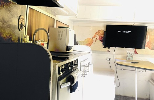 Memphis Apartamento | Delightful camper/rv—5 min to Beale street and Elvis Presley mansion
