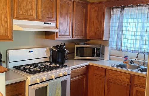 Delavan Lake Cabaña | Delightful cottage with AC in charming Delavan