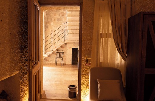 Uchisar Apartamento | Delightful Designs Deluxe Cave Haven 104