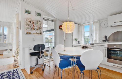Lokken Casa | Delightful Drosselvej By Furreby Creek