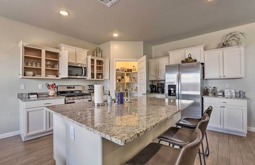 Sahuarita Casa | Delightful Family-Friendly House w/ Fire Pit!