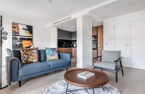 Clerkenwell Apartamento | Delightful Farringdon 1BR w/ Pool, nr Station & Dining, by Blueground