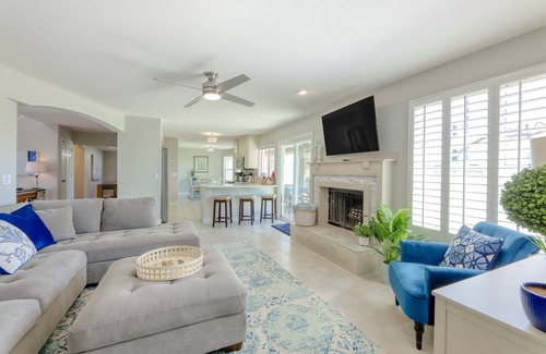 Foothills Casa | Delightful golf escape with pool, lawn games, pool table, fast WiFi & central AC