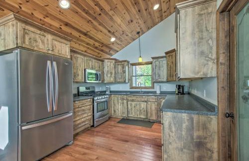 Isle Casa | Delightful Isle Retreat with Boat Dock and Slip!